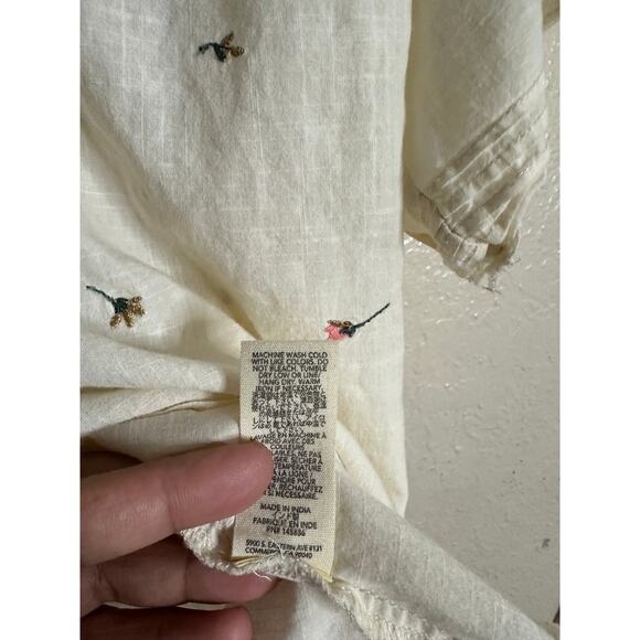 The Great. Fluter Sleeve Chime Top Womans Small Cream Embroidered - Picture 8 of 9